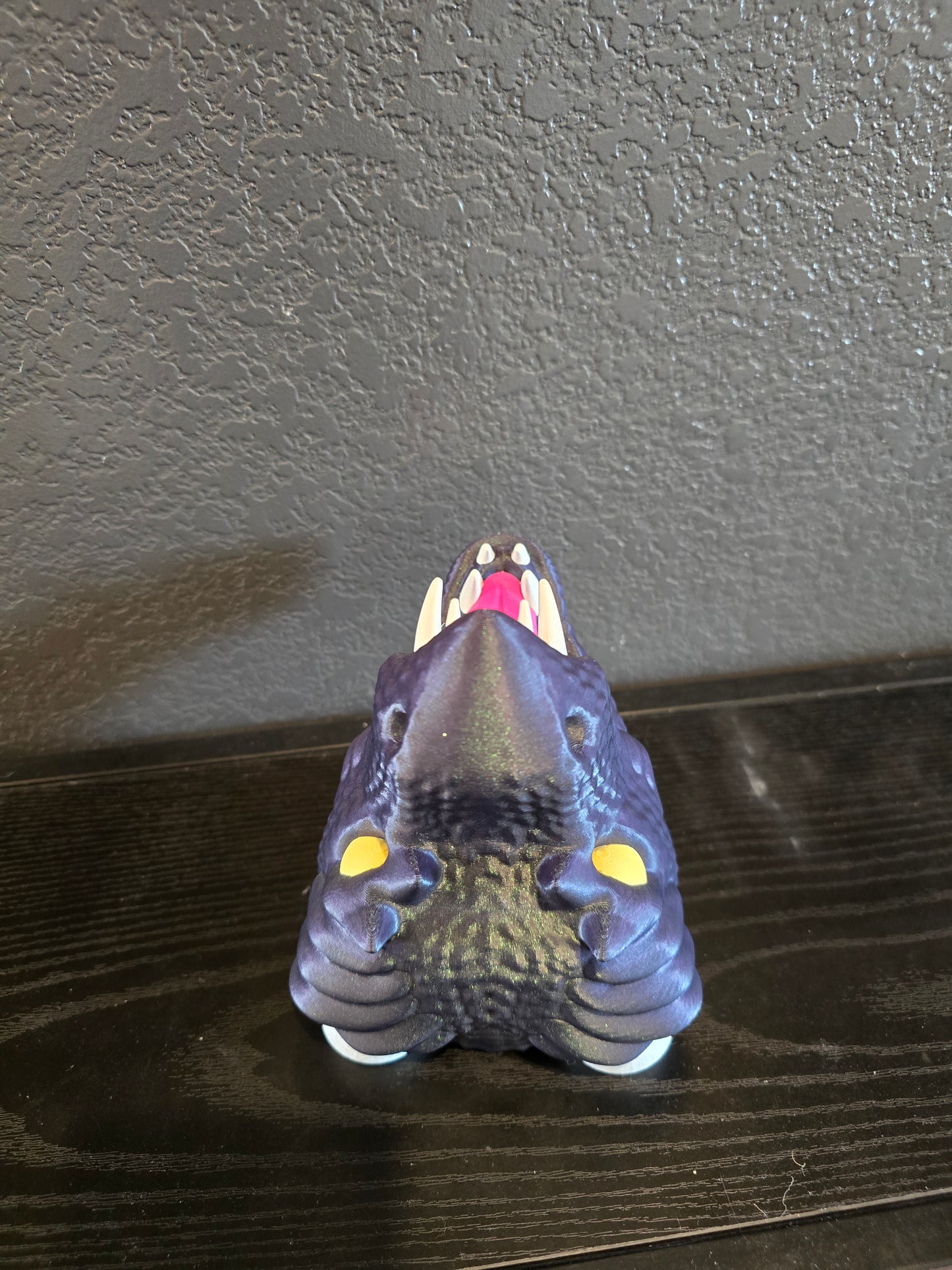 Dragon Head Controller Holder