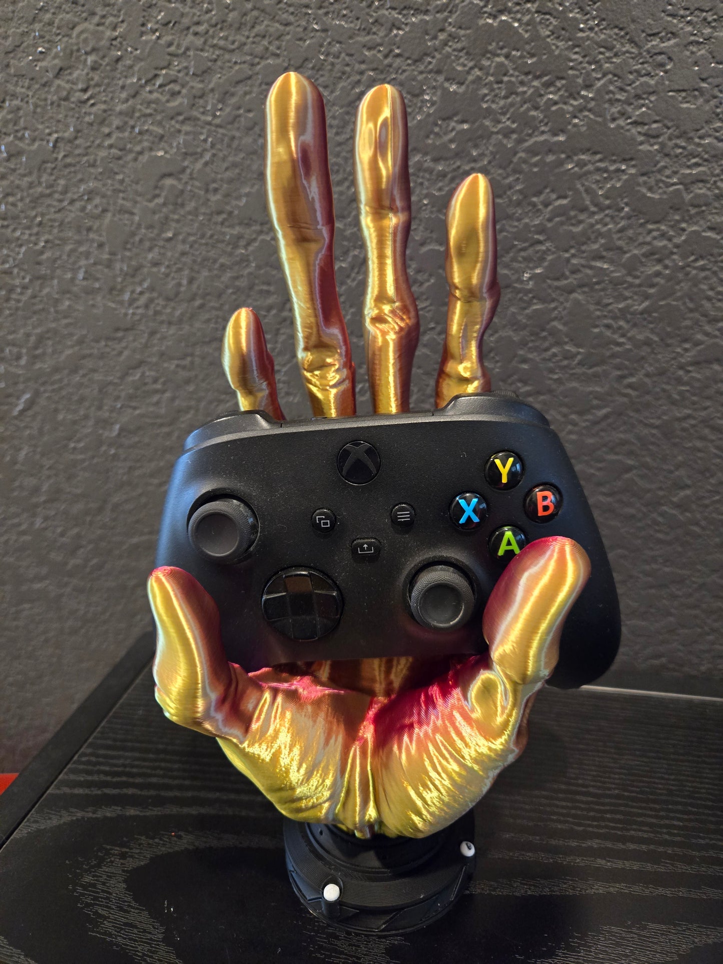 6 finger Alien Controller Holder