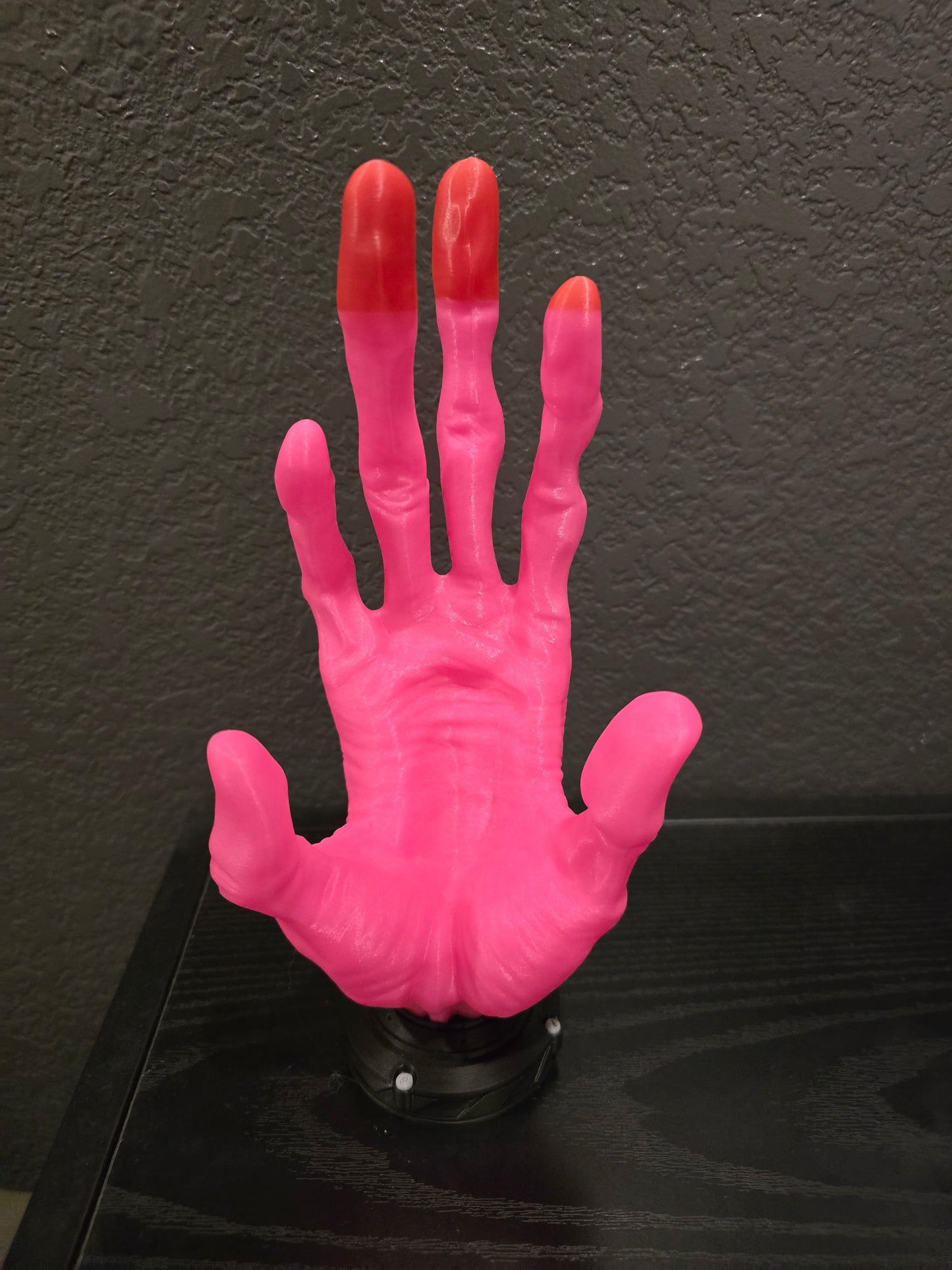 6 finger Alien Controller Holder