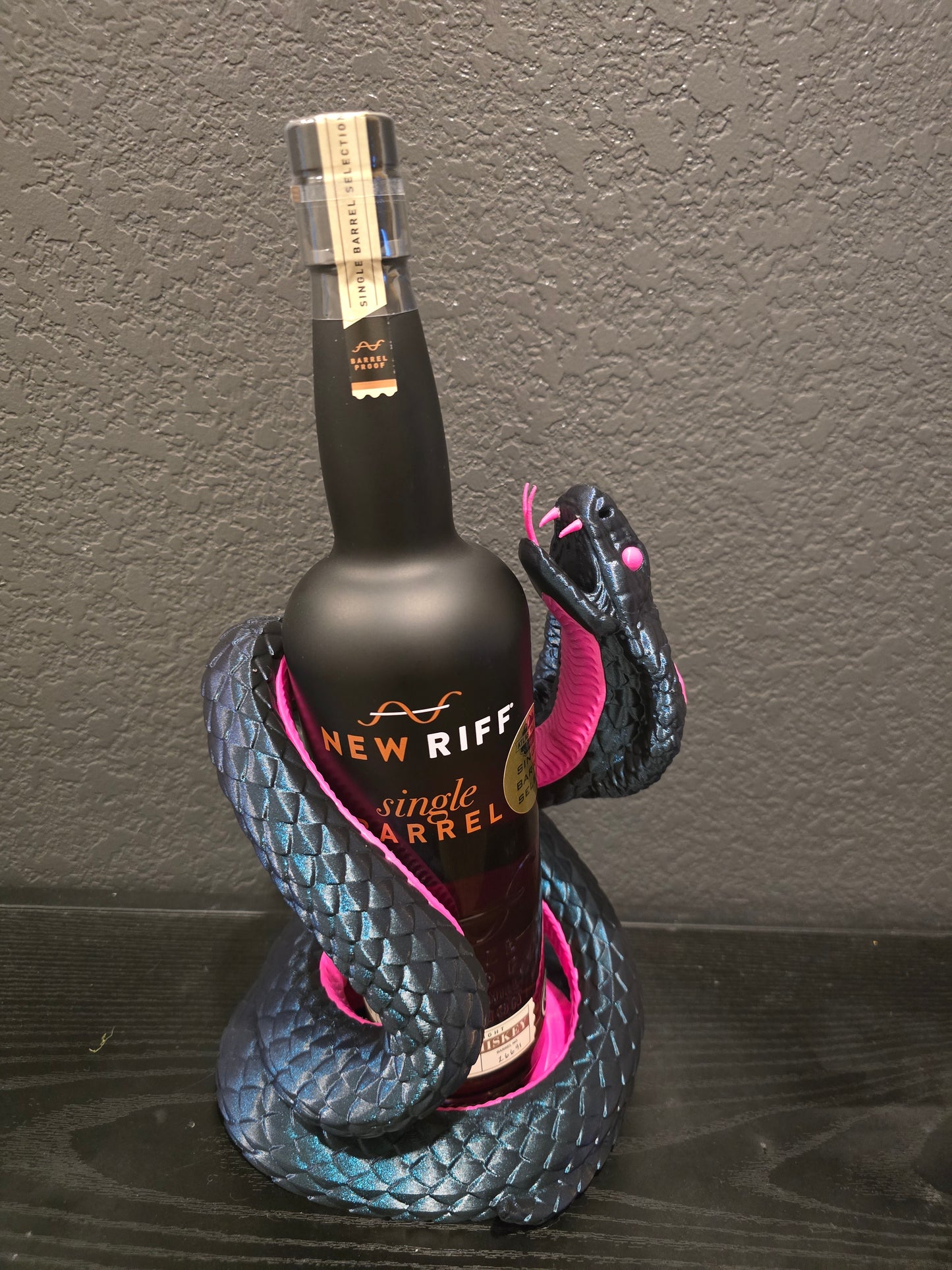 Cobra Bottle Holder