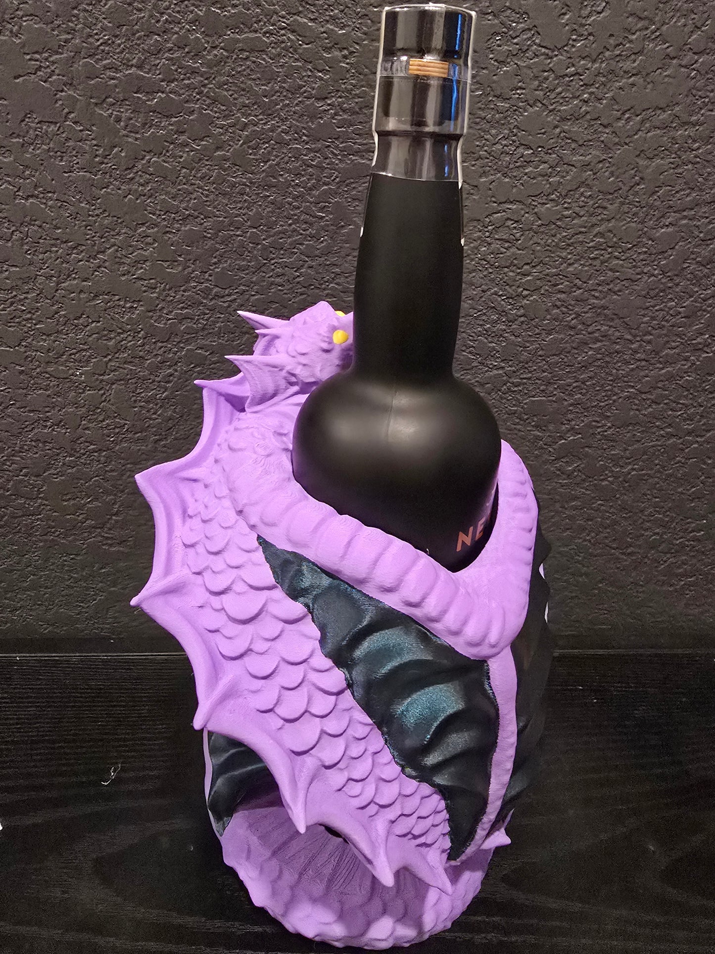 Dragon Bottle Holder