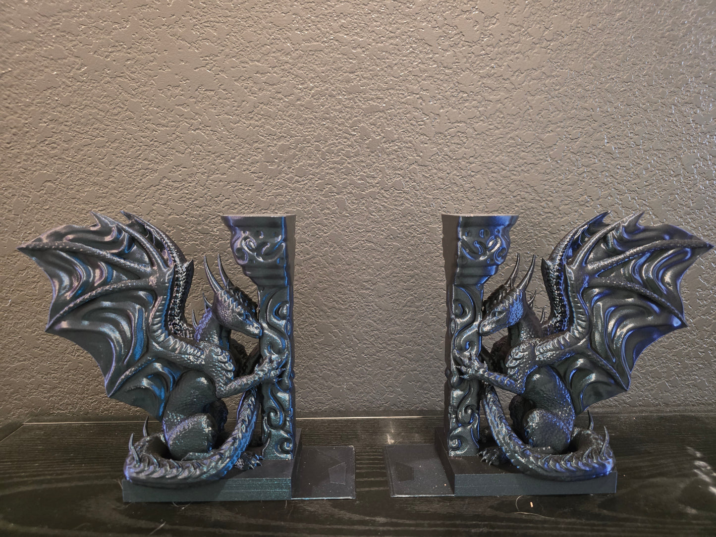 Dragon Book Ends