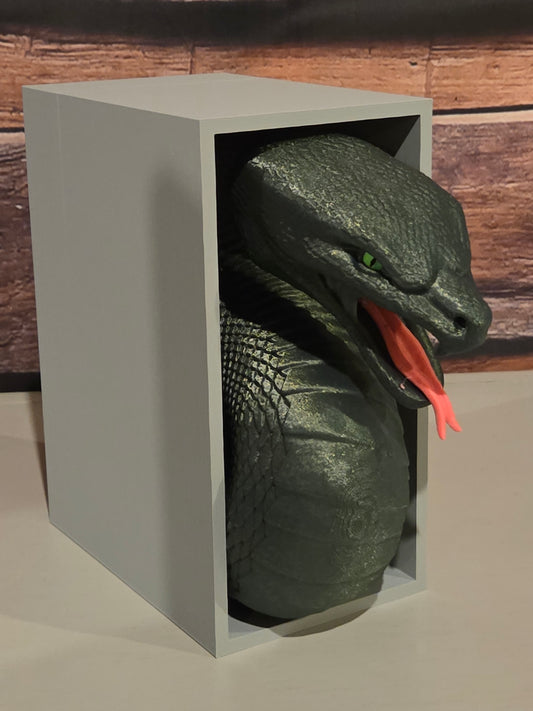 Booknook, snake